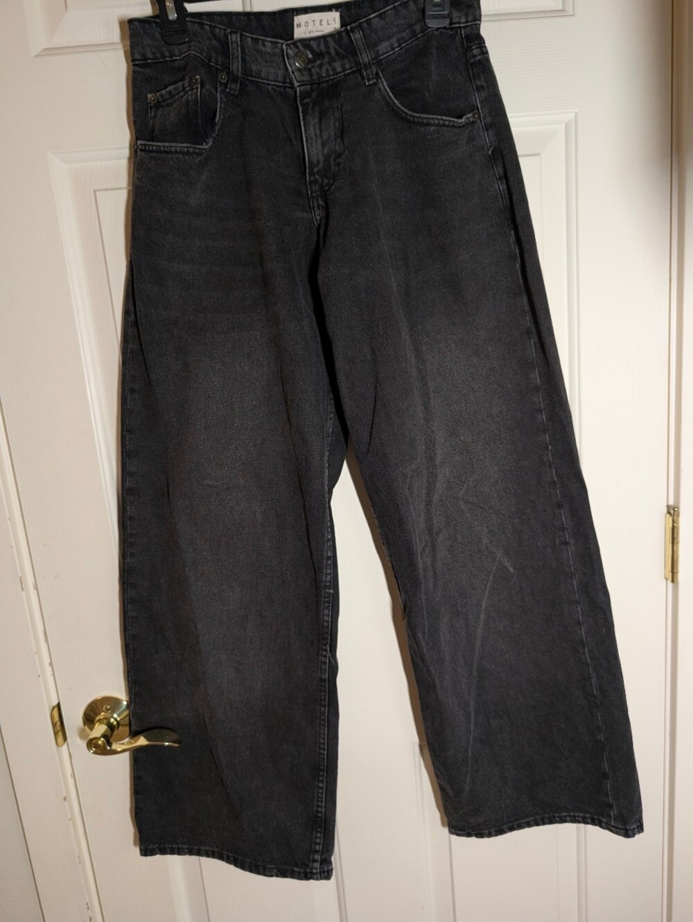Motel Rocks Low Rise Parallel jeans in washed black. Like New .Size 28/34